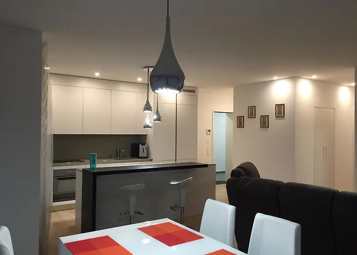 Appartamento Via Pancaldi Mola